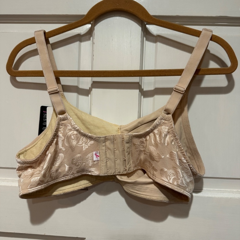 Wacoal 42D Awareness Full Figure Seamless WireFree Bra 85276 Sand Beige New - Picture 5 of 7